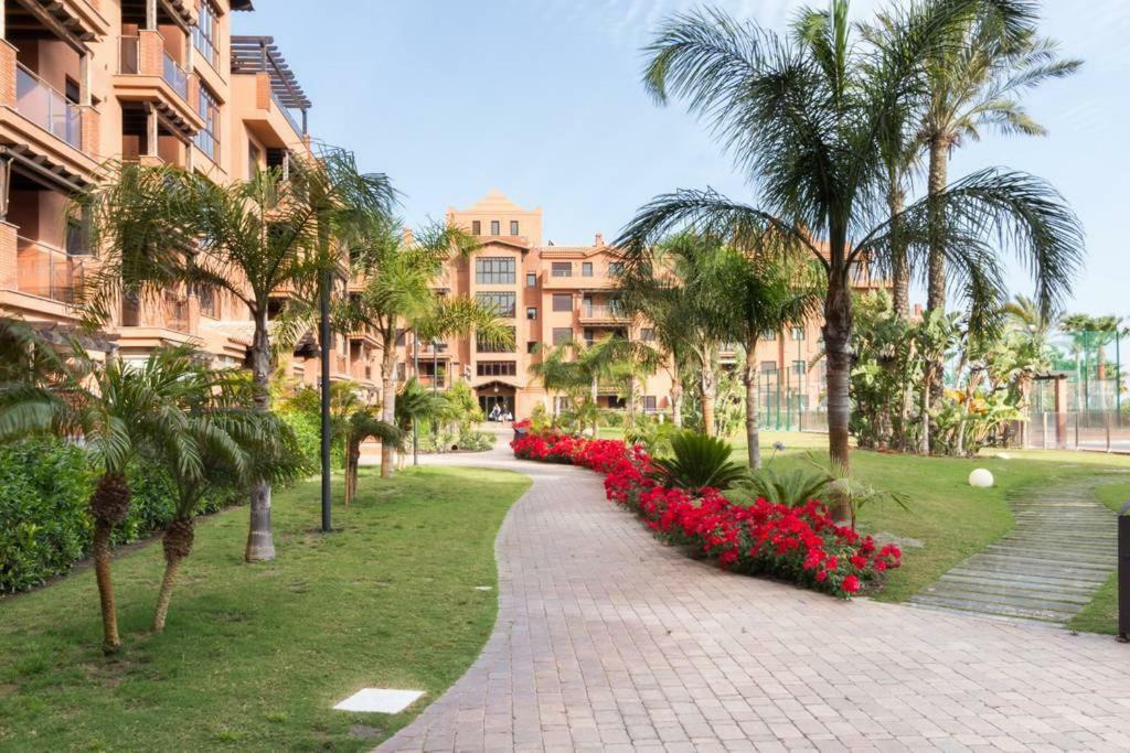 Pushe Playa Granada Beach&Golf 1 Мотриль Экстерьер фото